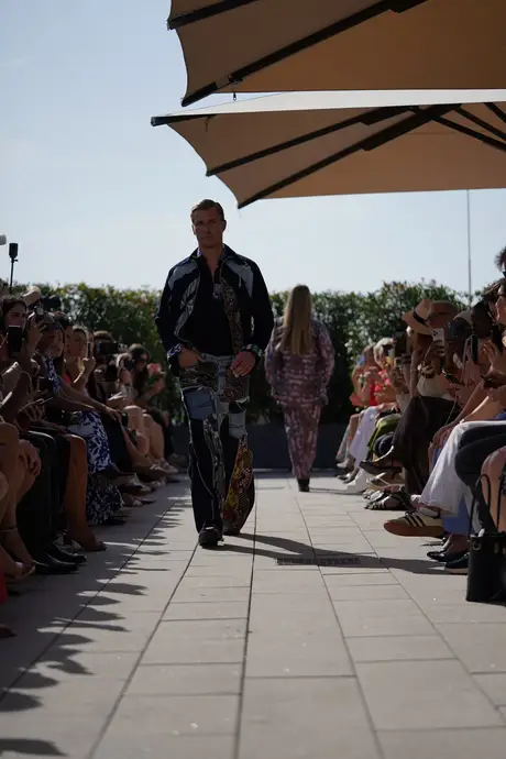 Roubs Style, 9 August 2026, show 4, Runway. Frame 5QQLX0