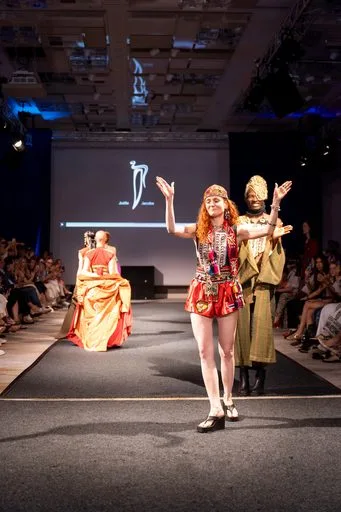 Joelle Jacobs x Holsta, 9 August 2026, show 6, Runway. Frame FOEYEQ