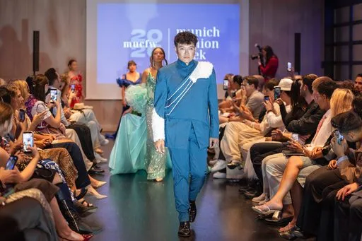 House of Karneol, 9 August 2026, show 5, Runway. Frame QE-YYP