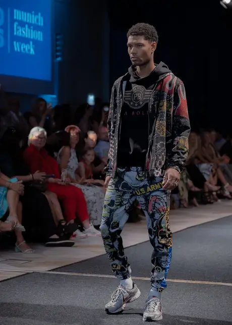 Pia Bolte, 8 August 2026, show 6, Runway. Frame QJQBEK