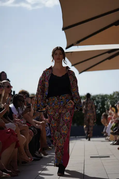 Roubs Style, 9 August 2026, show 4, Runway. Frame ZDPWJ5