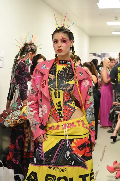 Pia Bolte, 8 August 2026, show 6, Backstage. Frame VVWZ6S