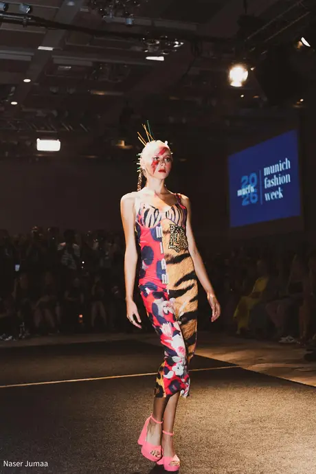 Pia Bolte, 8 August 2026, show 6, Runway. Frame LGJMQM