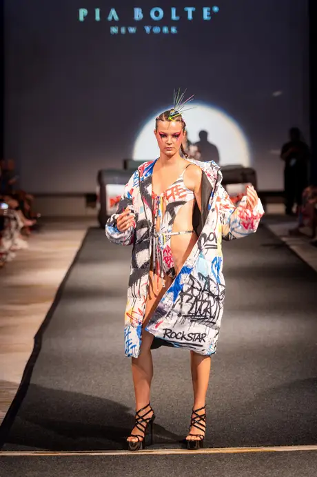 Pia Bolte, 8 August 2026, show 6, Runway. Frame PWKKT6