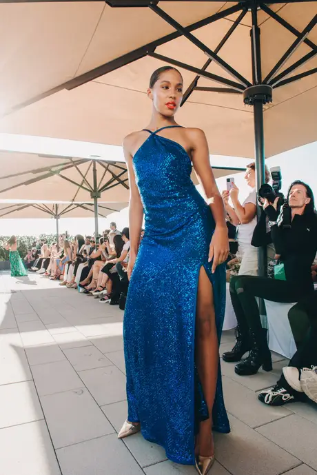 7 August 2026, show 1, Runway. Frame ZNESUE