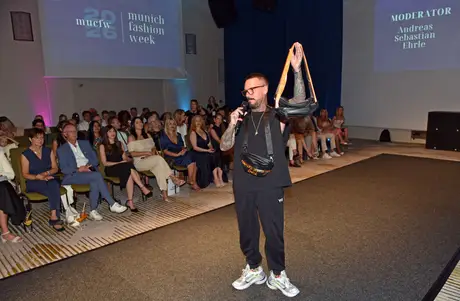 Joelle Jacobs x Holsta, 9 August 2026, show 6, Runway. Frame K6ZZ86