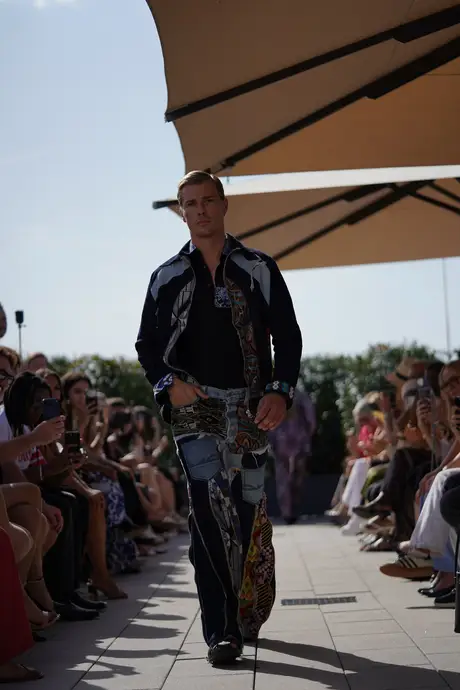 Roubs Style, 9 August 2026, show 4, Runway. Frame 7PSLR2