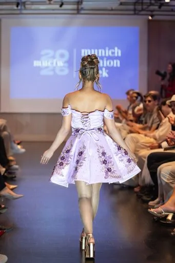 House of Karneol, 9 August 2026, show 5, Runway. Frame X_1T9V