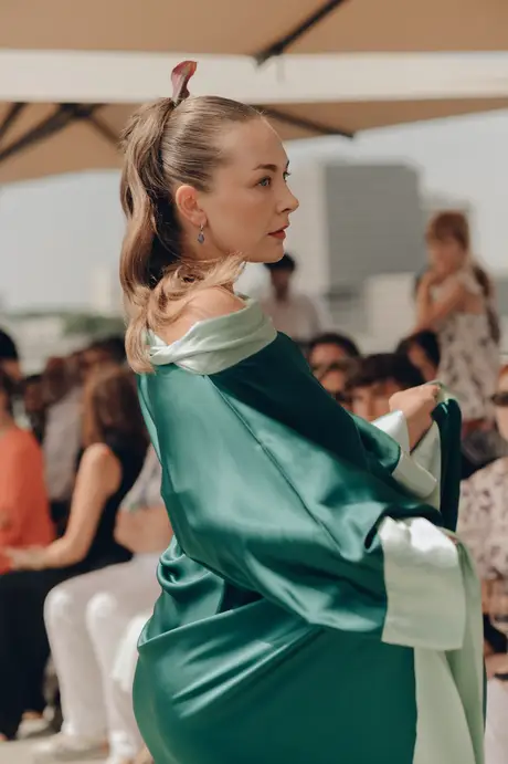 Melisande, 9 August 2026, show 2, Runway. Frame VGGLJT
