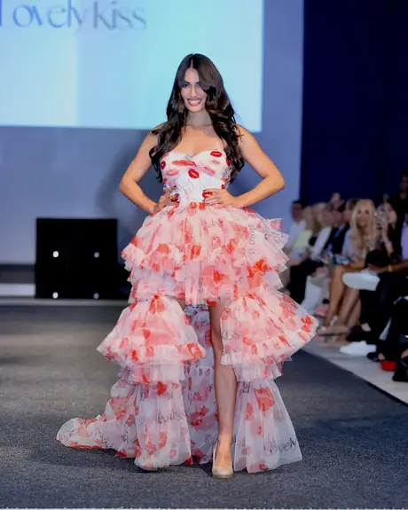 7 August 2026, show 2, Runway. Frame EZEUI6