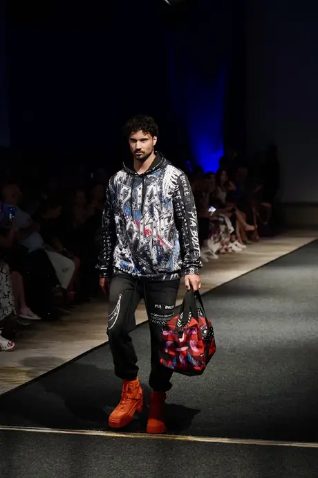 Pia Bolte, 8 August 2026, show 6, Runway. Frame 0QJSDS
