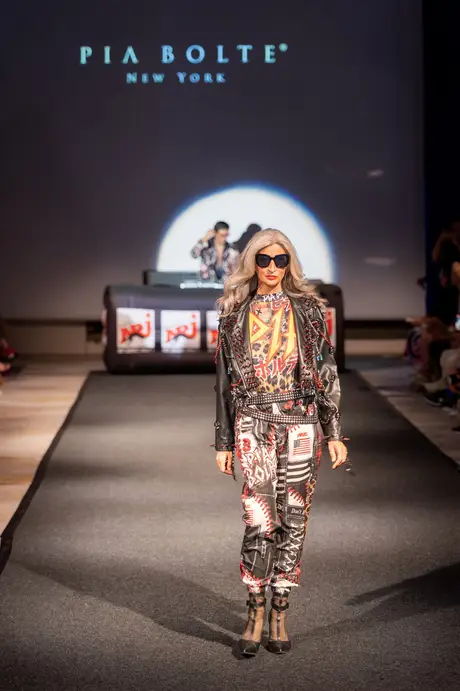 Pia Bolte, 8 August 2026, show 6, Runway. Frame VMNOCA