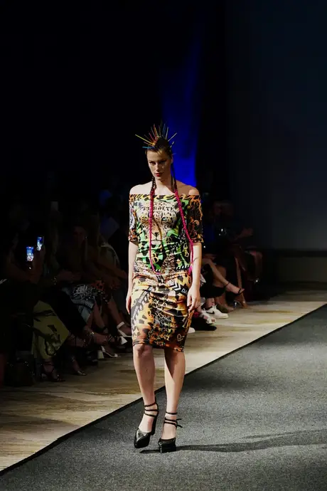 Pia Bolte, 8 August 2026, show 6, Runway. Frame YXKJ-P