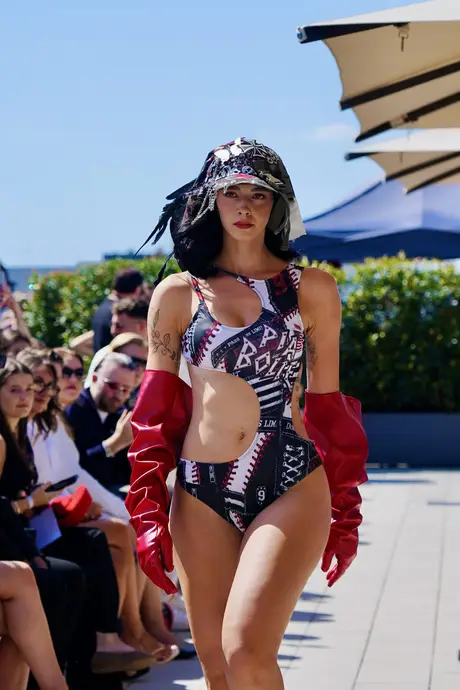 Pia Bolte, 8 August 2026, show 2, Runway. Frame ONBB5_