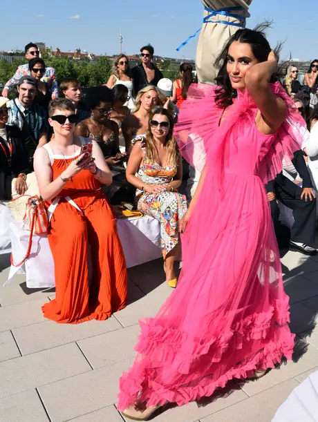8 August 2026, show 4, Runway. Frame VAWXXN