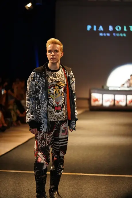 Pia Bolte, 8 August 2026, show 6, Runway. Frame WXKAC9