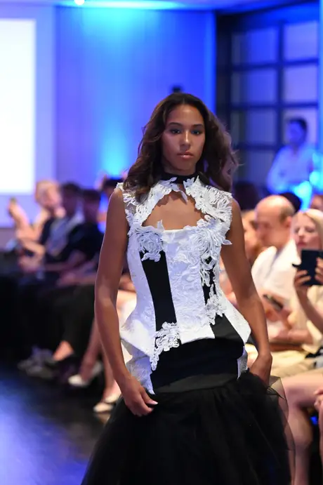 Runway, 8 August 2026. Frame ENRHJD