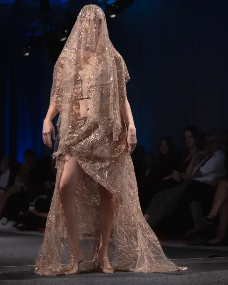 7 August 2026, show 2, Runway. Frame JUKWNU