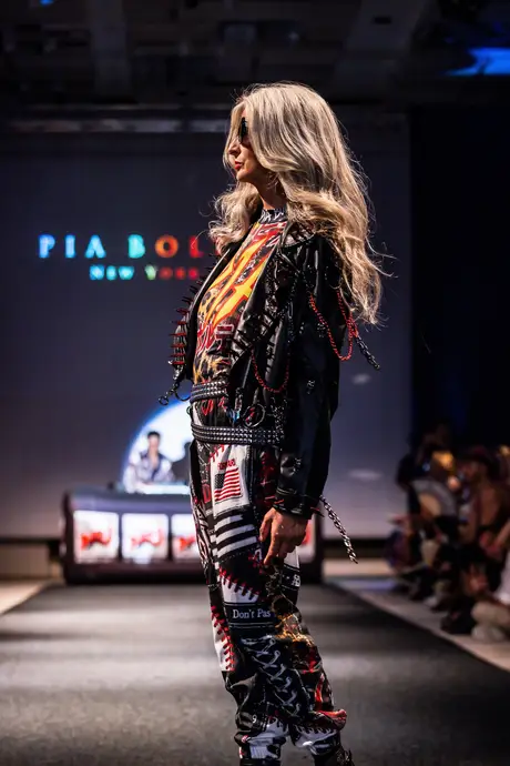 Pia Bolte, 8 August 2026, show 6, Runway. Frame A8SPL6