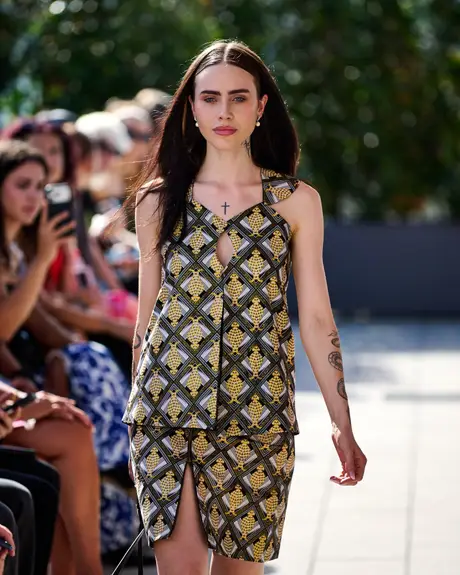 Roubs Style, 9 August 2026, show 4, Runway. Frame LI3GGX
