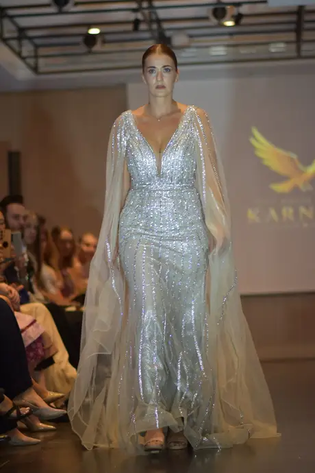 House of Karneol, 9 August 2026, show 5, Runway. Frame N1X8KG