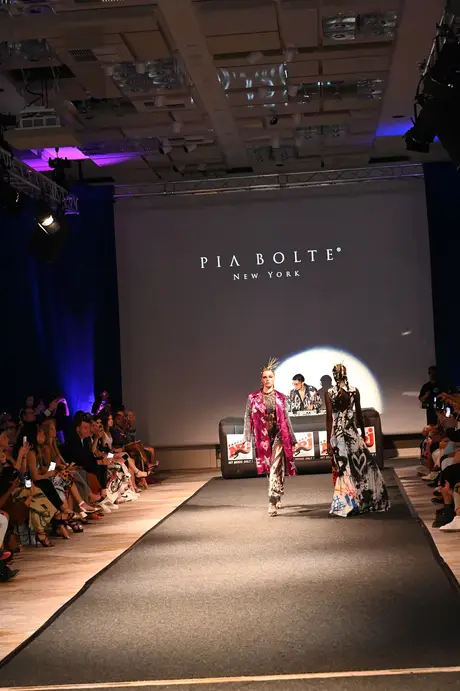 8 August 2026, show 6, Runway. Frame P3EM9J