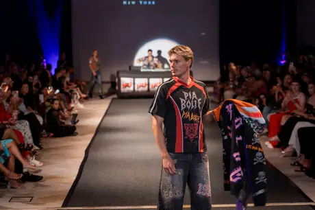 Pia Bolte, 8 August 2026, show 6, Runway. Frame VWOIQC