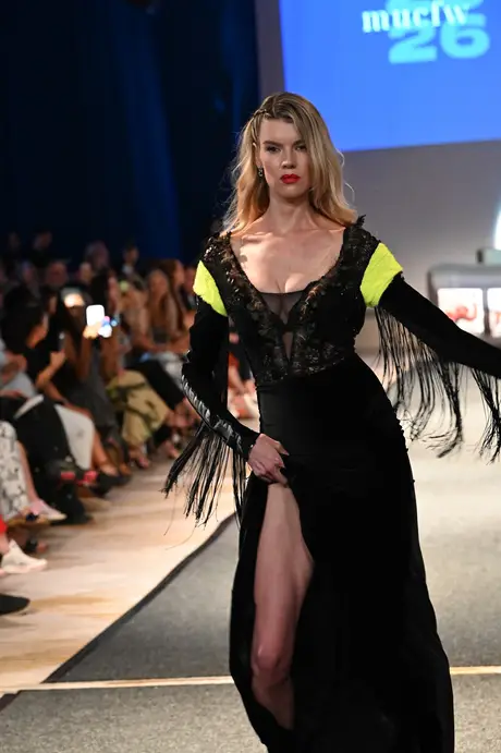 8 August 2026, show 6, Runway. Frame IJUHIL