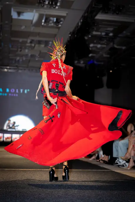 Pia Bolte, 8 August 2026, show 6, Runway. Frame -NCS1T