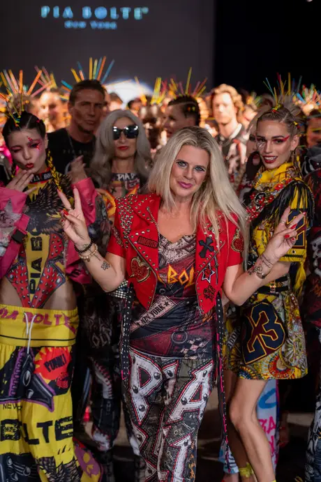 Pia Bolte, 8 August 2026, show 6, Runway. Frame SQZV7S