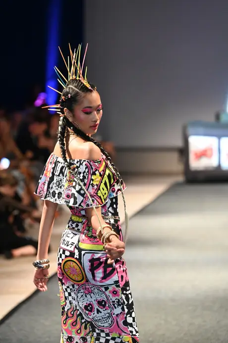 8 August 2026, show 6, Runway. Frame OMWHCN