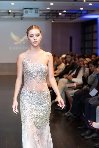House of Karneol, 9 August 2026, show 5, Runway. Frame QWJQ8A