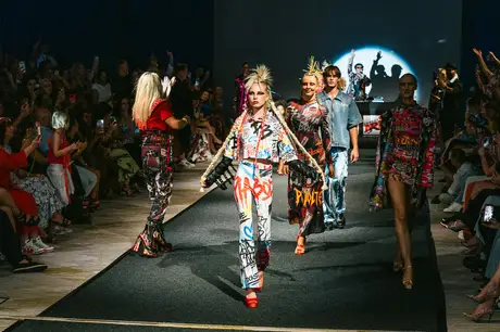 Pia Bolte, 8 August 2026, show 6, Runway. Frame HHIYJS