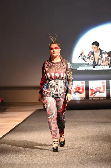 8 August 2026, show 6, Runway. Frame WJGZIE