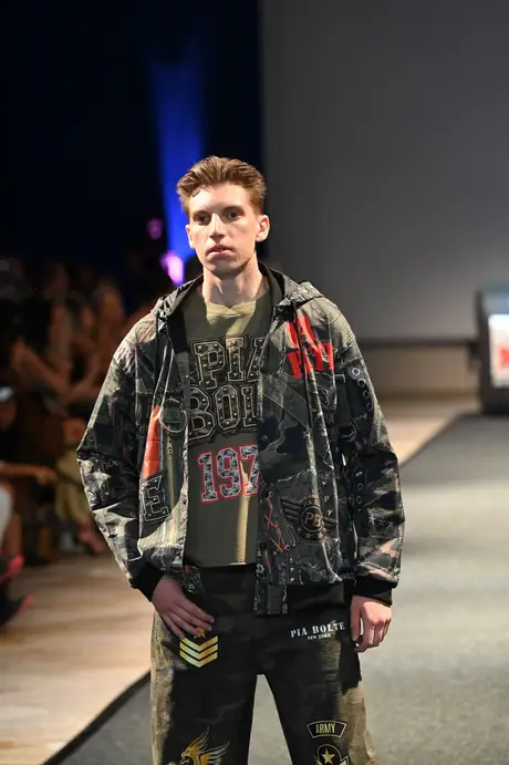8 August 2026, show 6, Runway. Frame NFWRNH