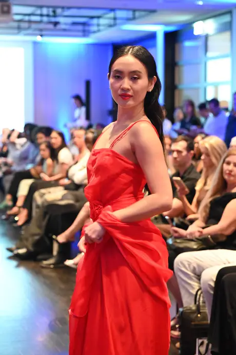 Edith Agay, 8 August 2026, show 5, Runway. Frame JD7UEB