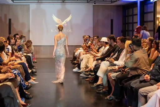 House of Karneol, 9 August 2026, show 5, Runway. Frame 0GUNVM