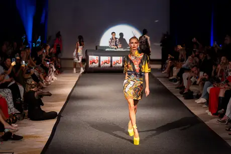 Pia Bolte, 8 August 2026, show 6, Runway. Frame JLCXDS
