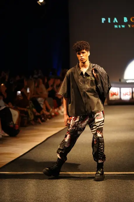 Pia Bolte, 8 August 2026, show 6, Runway. Frame XJYTJF