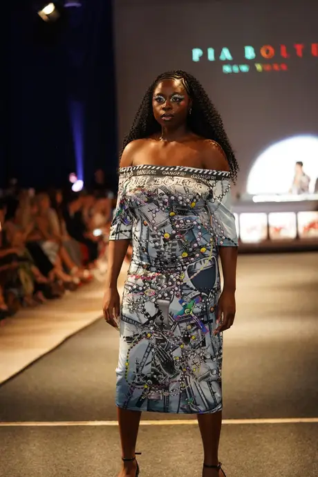 Pia Bolte, 8 August 2026, show 6, Runway. Frame WSQ-UG