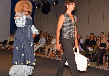 7 August 2026, show 2, Runway. Frame Y4RM7X