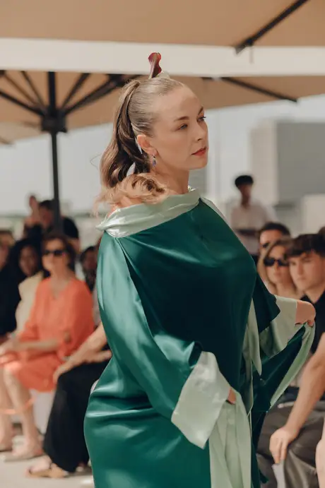 Melisande, 9 August 2026, show 2, Runway. Frame Y5ZLVC