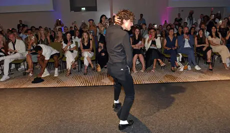 9 August 2026, show 2, Runway. Frame CA2BDH