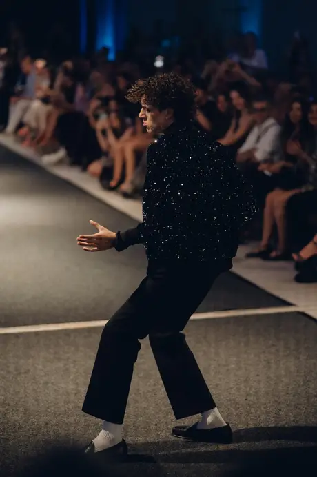 7 August 2026, show 2, Runway. Frame G6YYJT