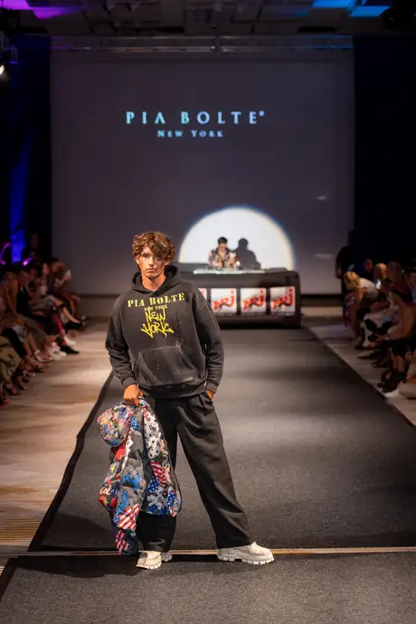 Pia Bolte, 8 August 2026, show 6, Runway. Frame ZZQFNB