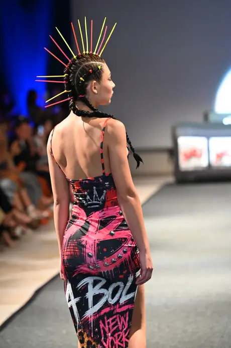 8 August 2026, show 6, Runway. Frame XMKLCX