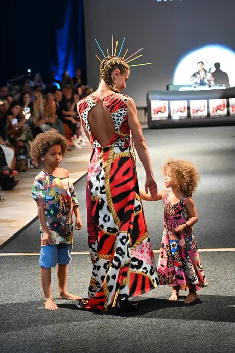 8 August 2026, show 6, Runway. Frame DMEP8G