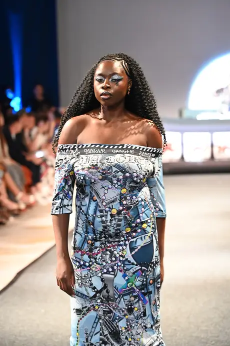 8 August 2026, show 6, Runway. Frame 7TMFSK