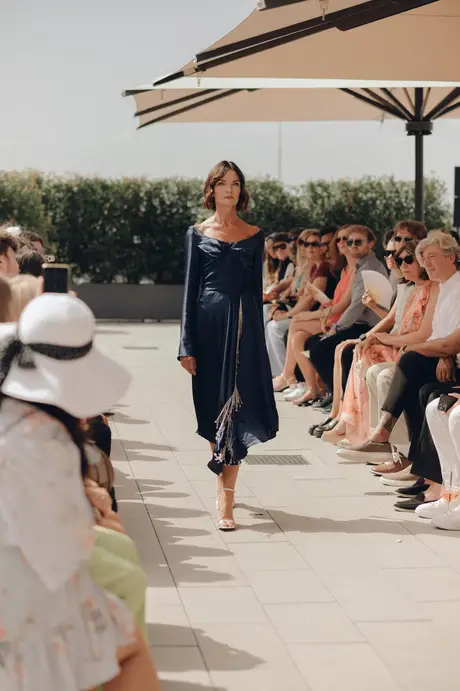 Melisande, 9 August 2026, show 2, Runway. Frame UNQZQ_