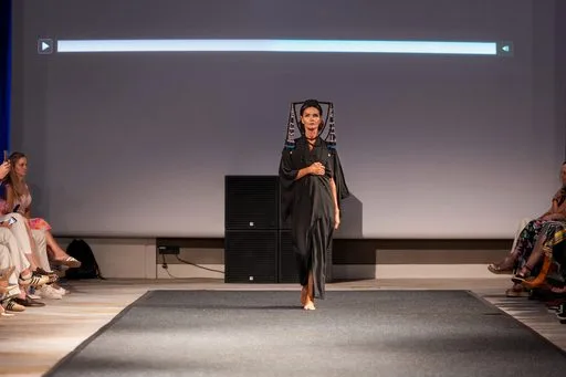 Joelle Jacobs x Holsta, 9 August 2026, show 6, Runway. Frame L3PI1G